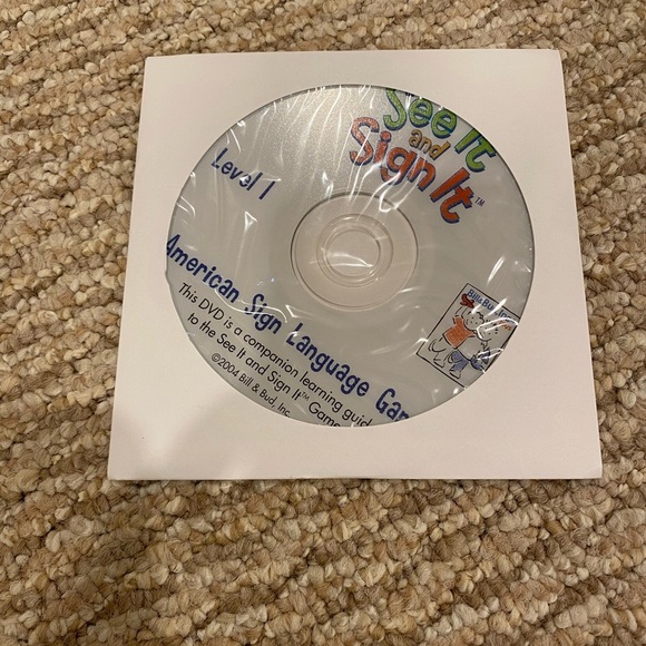 See It and Sign It Interactive American Sign Language Game (ASL) and DVD - Picture 4 of 8